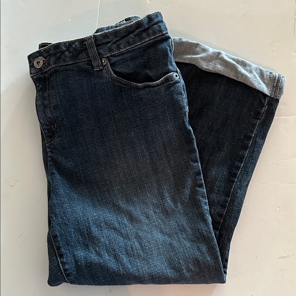 Liz & Co. Dark Blue stretch capris denim Jeans with cuffs size 14 - Picture 3 of 14